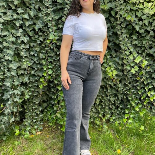 Jeans Flare con polar color grafito